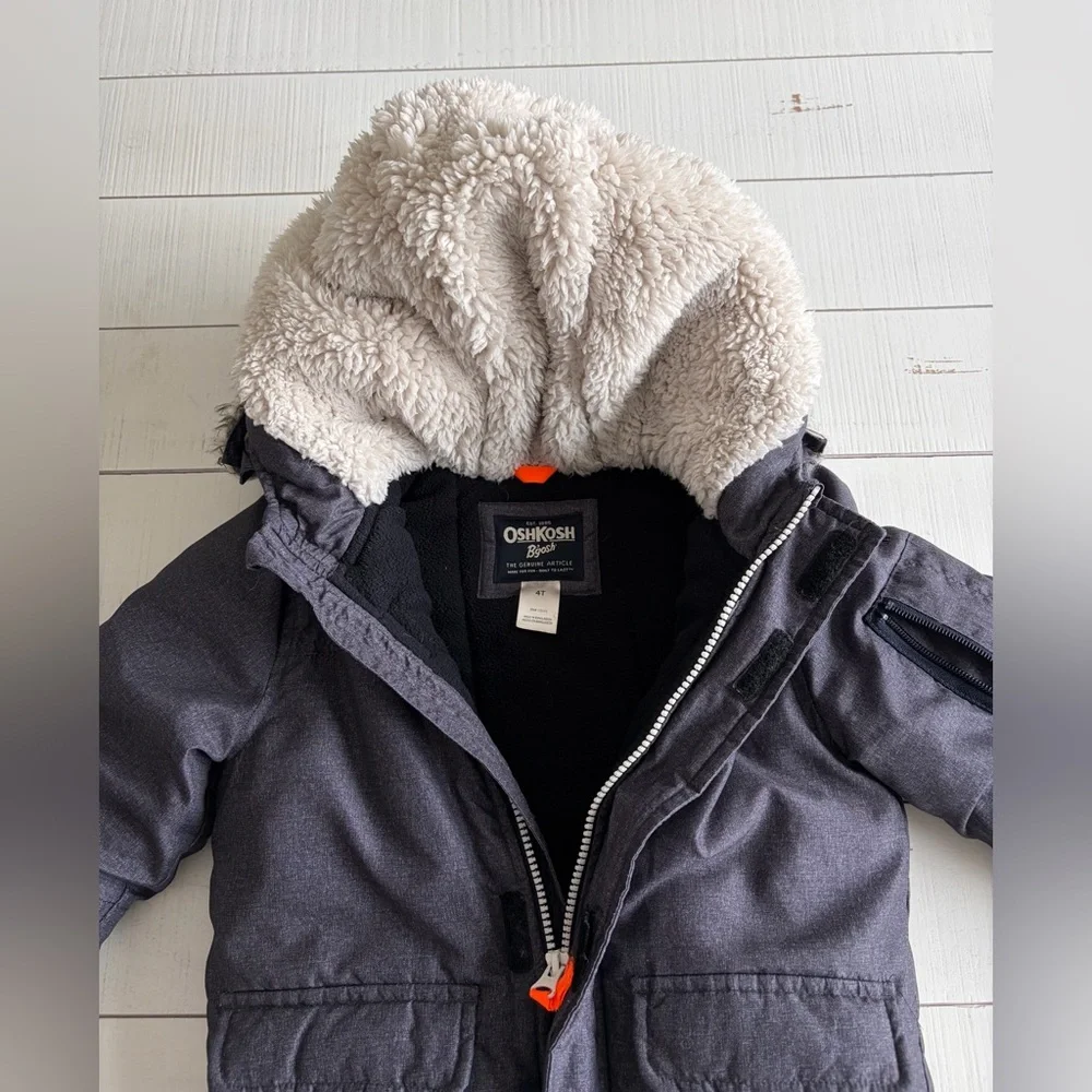 OshKosh B'gosh Charcoal Gray Kids Hooded Coat with Faux Fur Trim Boys 4T